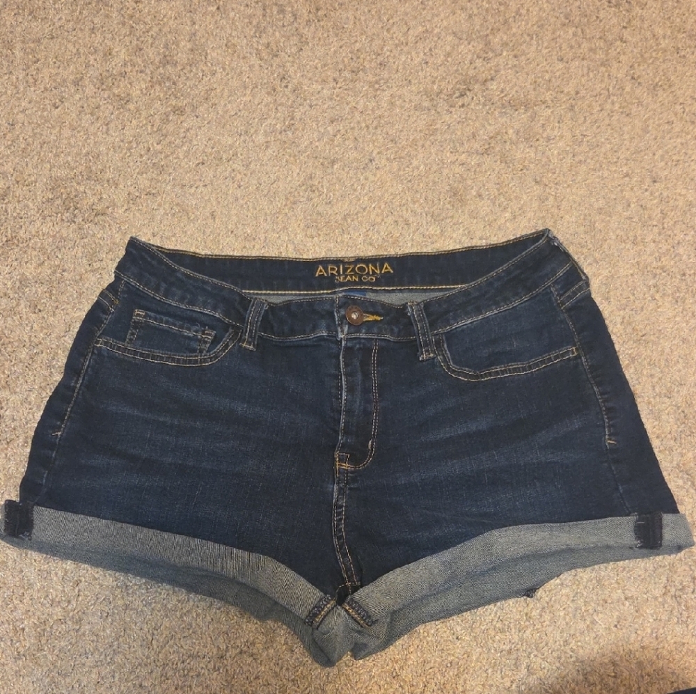 Arizona Jean Company Blue Jean Shorts Classic Denim Style